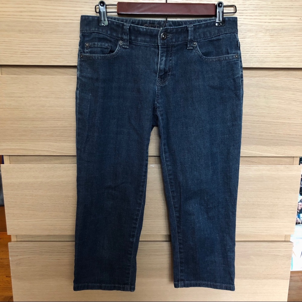 LOFT Capri jeans straight legged